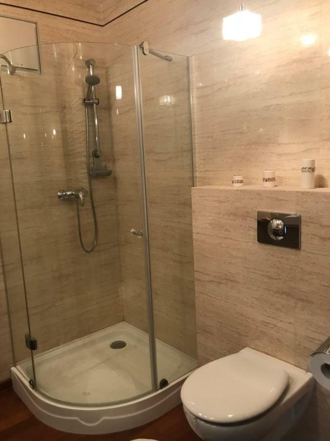 Apartament Gdanski Varşova Dış mekan fotoğraf